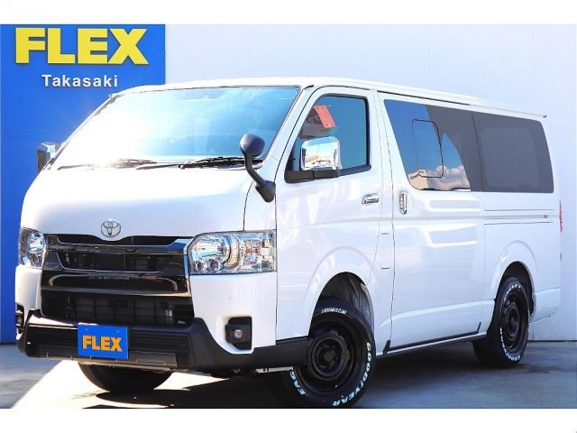 TOYOTA HIACE van 4WD 2024