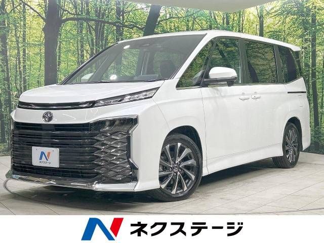 TOYOTA VOXY 2024