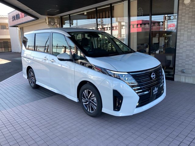 NISSAN SERENA  WG 2024