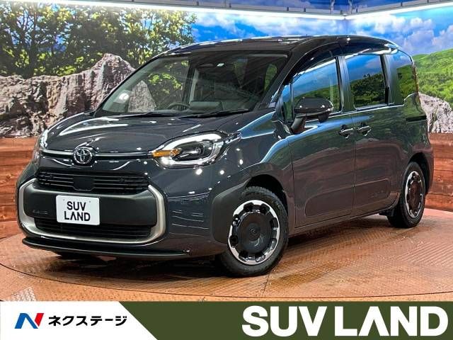 TOYOTA SIENTA HYBRID 2022