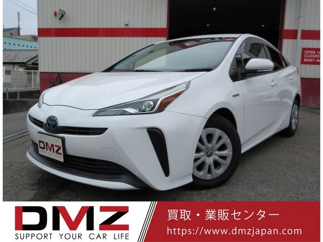 TOYOTA PRIUS 2019