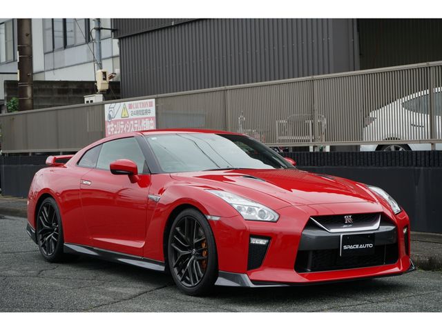 NISSAN GT-R 2016