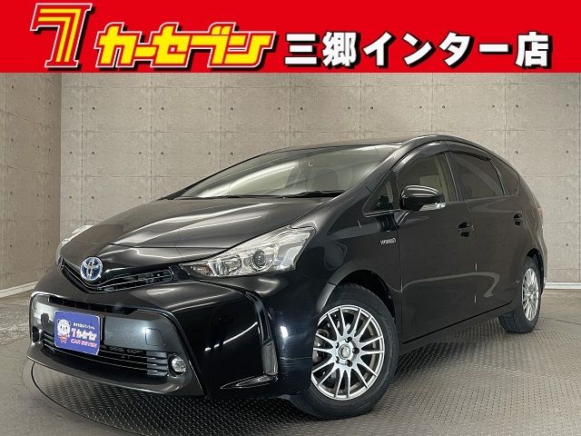 TOYOTA PRIUS ALPHA 2017