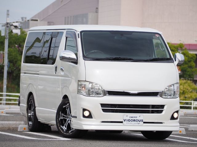 TOYOTA HIACE van 2WD 2010