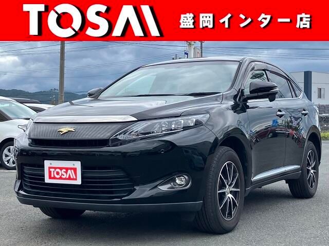 TOYOTA HARRIER 4WD 2015