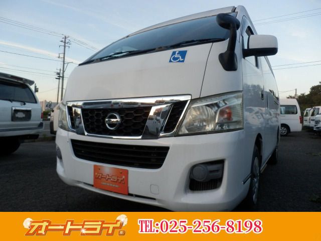 NISSAN NV350 CARAVAN 4WD 2014