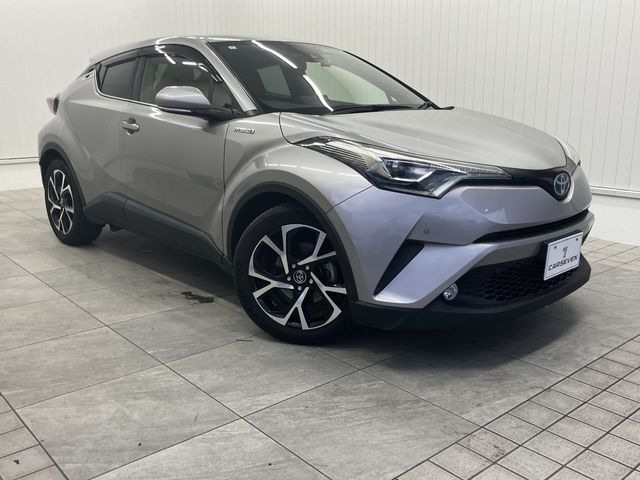 TOYOTA C-HR 2017