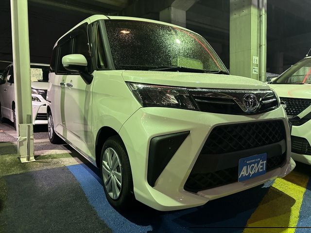 TOYOTA ROOMY 2022