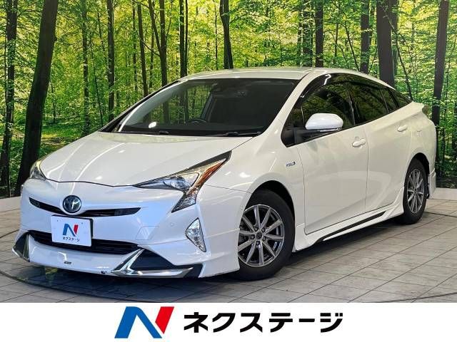 TOYOTA PRIUS 2017