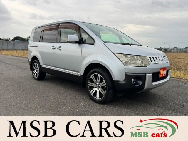 MITSUBISHI DELICA D:5 2WD 2010