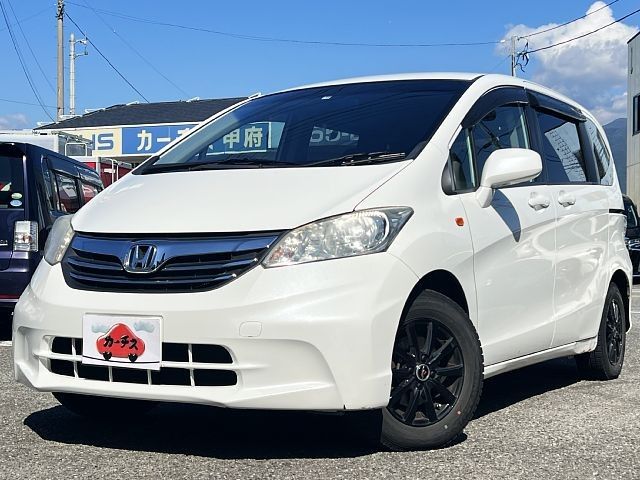 HONDA FREED 2013