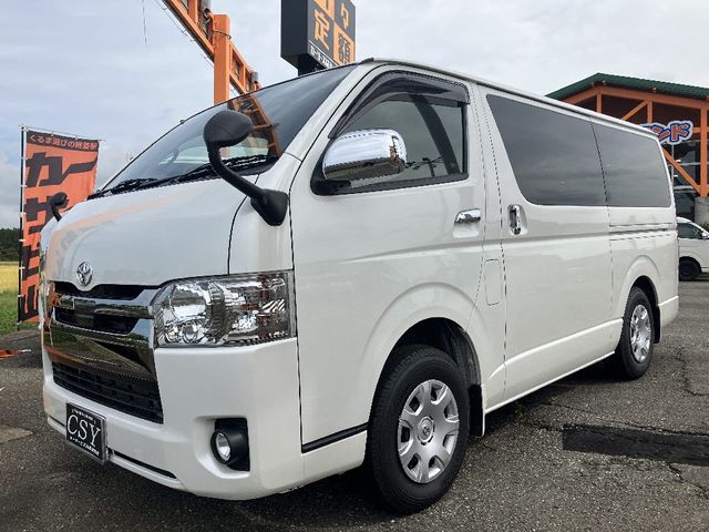 TOYOTA HIACE van 4WD 2020