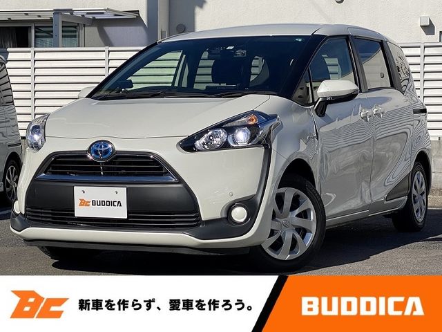 TOYOTA SIENTA HYBRID 2017