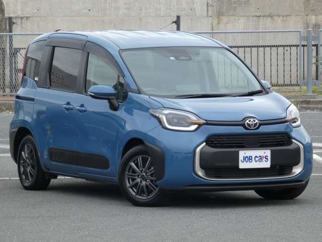 TOYOTA SIENTA HYBRID 2022