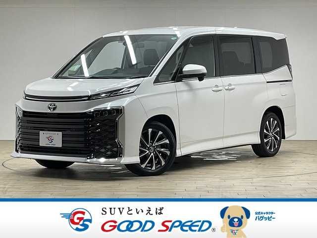 TOYOTA VOXY 2024