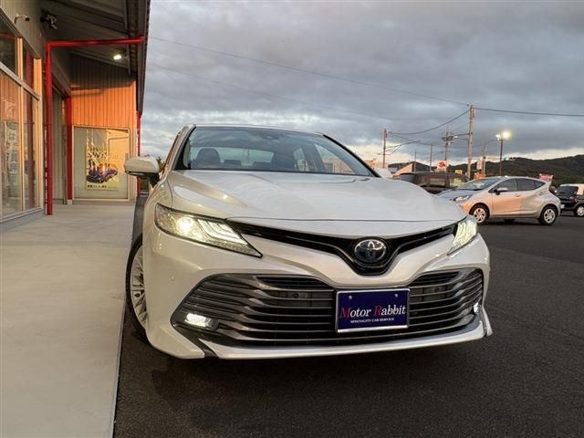 TOYOTA CAMRY HYBRID 2017