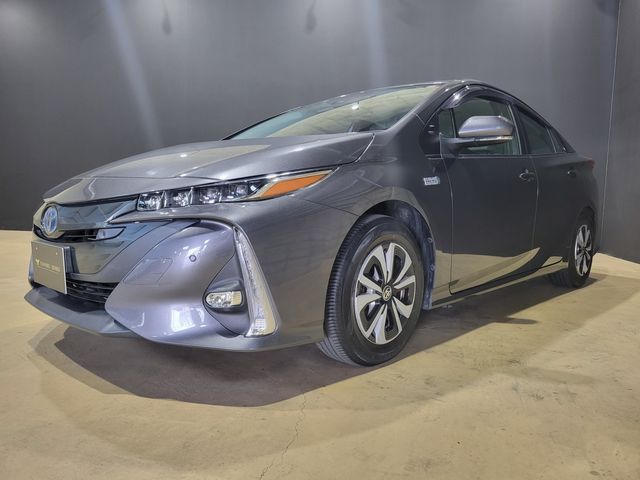 TOYOTA PRIUS PHV 2019