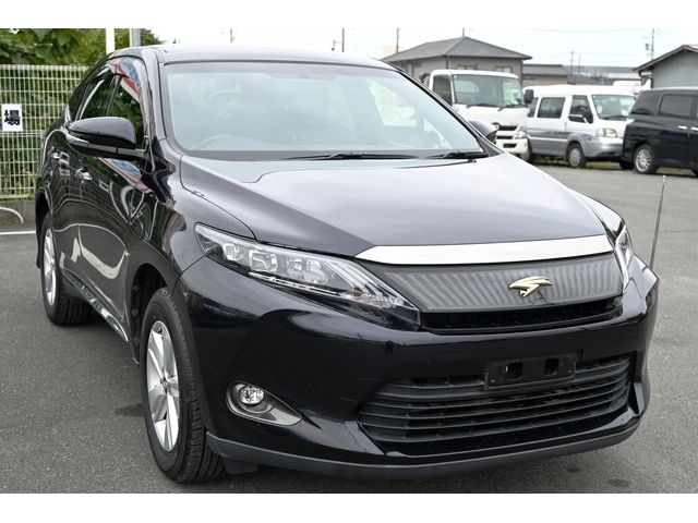 TOYOTA HARRIER 2WD 2015