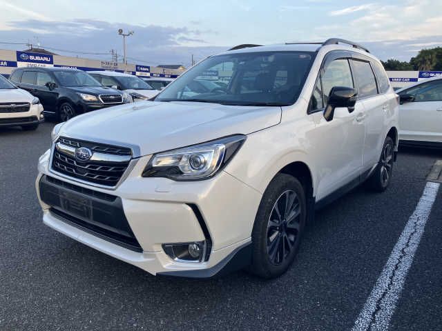 SUBARU FORESTER 2017