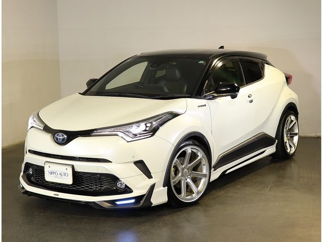 TOYOTA C-HR 2019