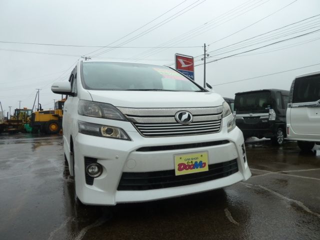 TOYOTA VELLFIRE 4WD 2014