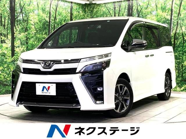 TOYOTA VOXY 2019