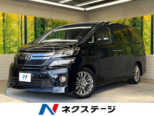 TOYOTA VELLFIRE 2013