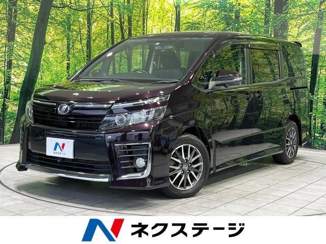 TOYOTA VOXY 2014