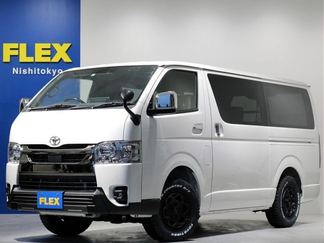 TOYOTA HIACE van 4WD 2023