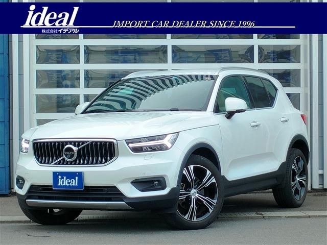 VOLVO XC40 2019