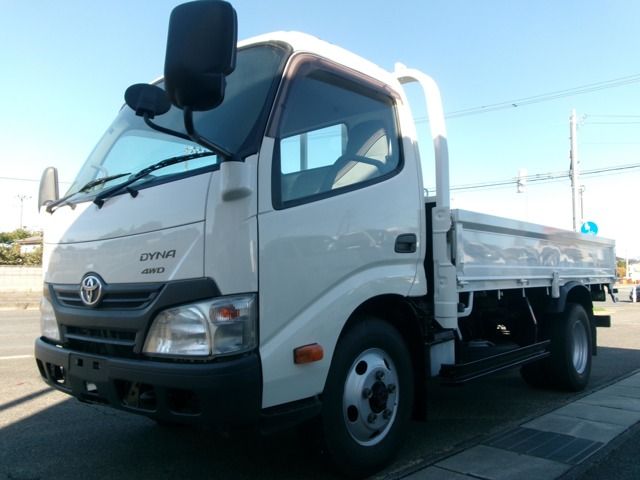 TOYOTA DYNA 2014