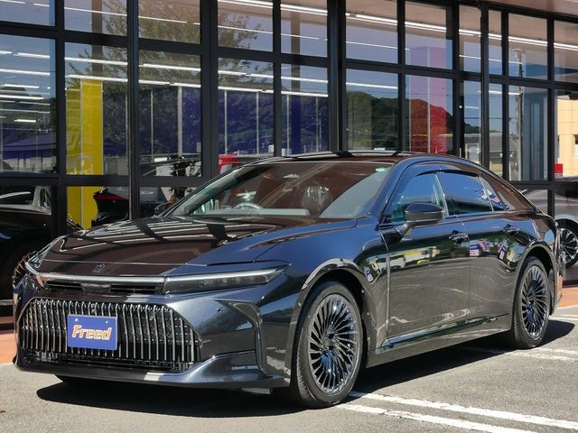 TOYOTA CROWN sedan hybrid 2024