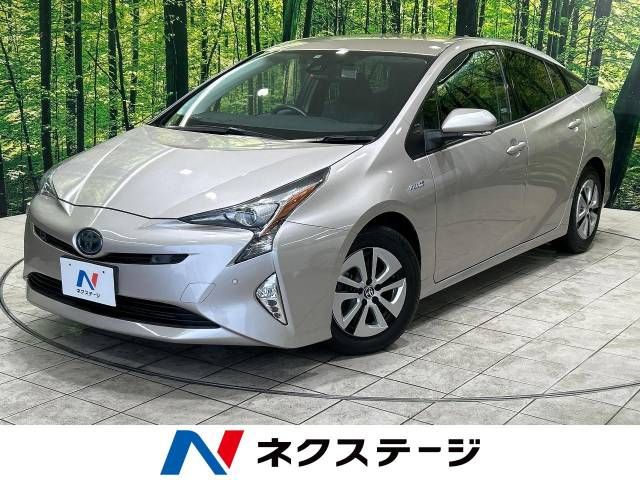 TOYOTA PRIUS 2016