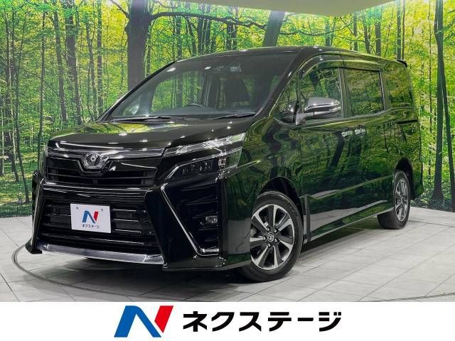 TOYOTA VOXY 4WD 2019