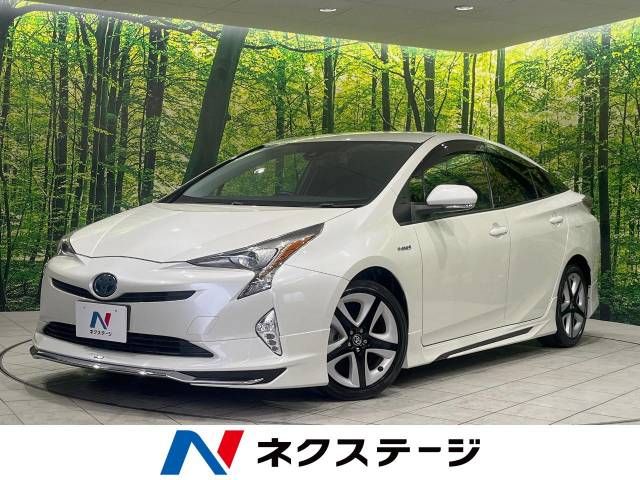 TOYOTA PRIUS 2017