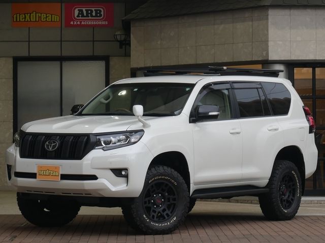 TOYOTA LANDCRUISER PRADO 2020