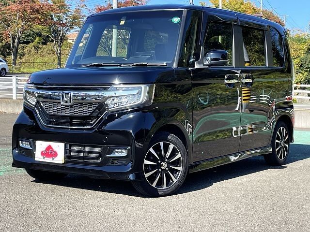 HONDA N BOX CUSTOM 2018