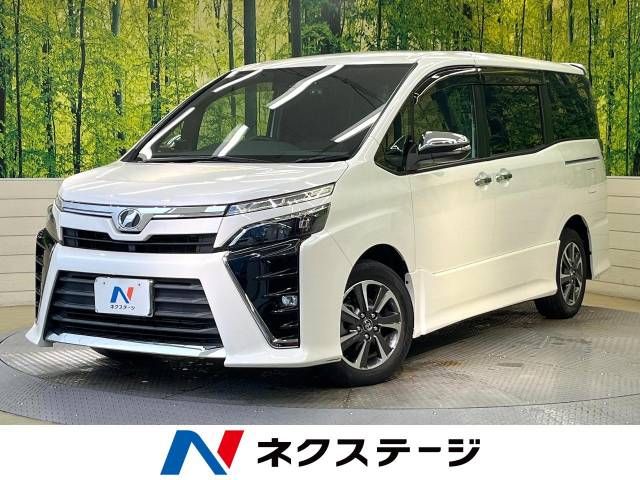 TOYOTA VOXY 2018