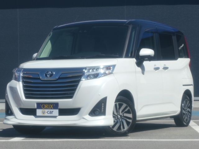 TOYOTA ROOMY 2019