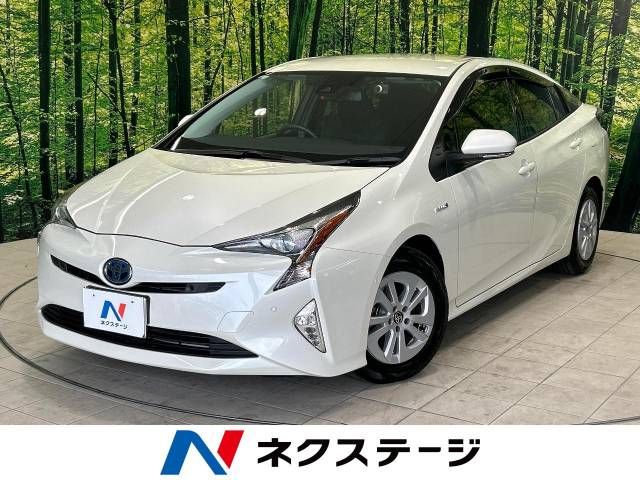 TOYOTA PRIUS 2018