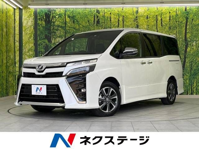 TOYOTA VOXY 2019