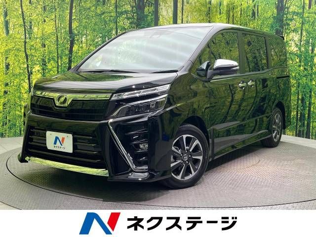 TOYOTA VOXY 2019