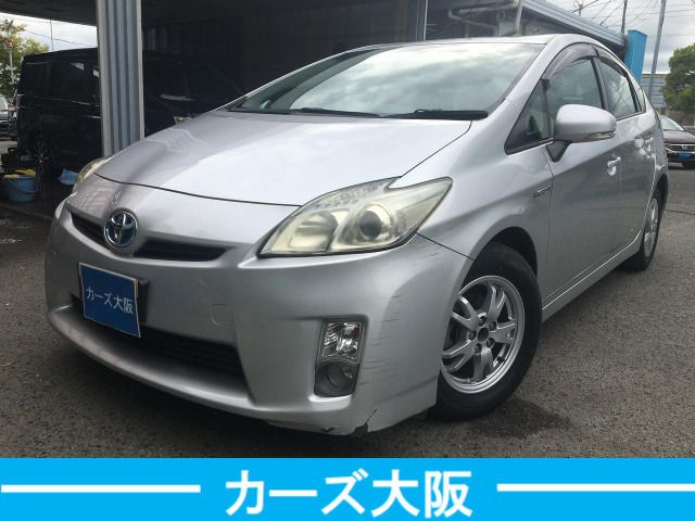 TOYOTA PRIUS 2011