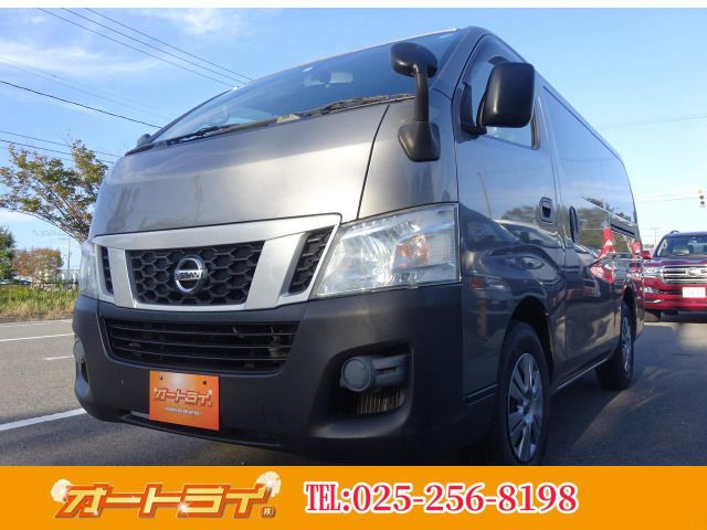 NISSAN NV350 CARAVAN 4WD 2014