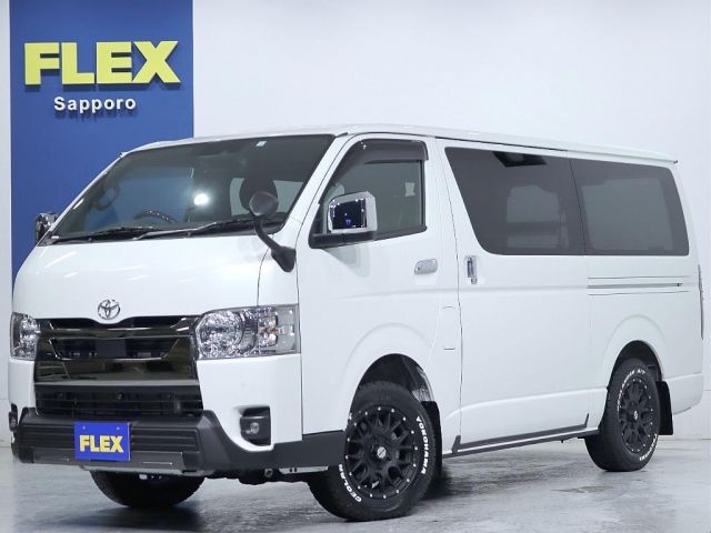 TOYOTA HIACE van 4WD 2023