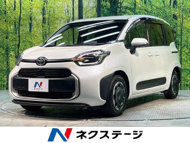 TOYOTA SIENTA HYBRID 2022