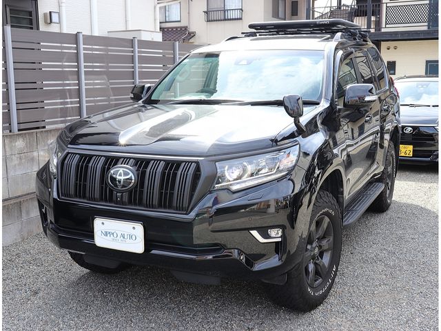 TOYOTA LANDCRUISER PRADO 2019