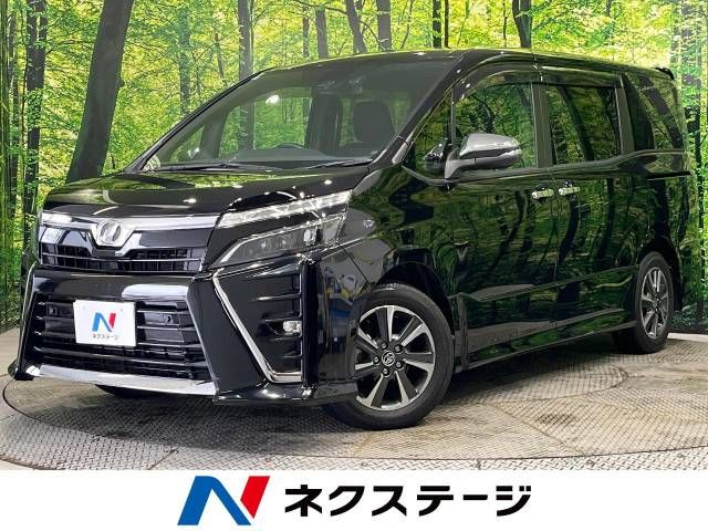 TOYOTA VOXY 2019