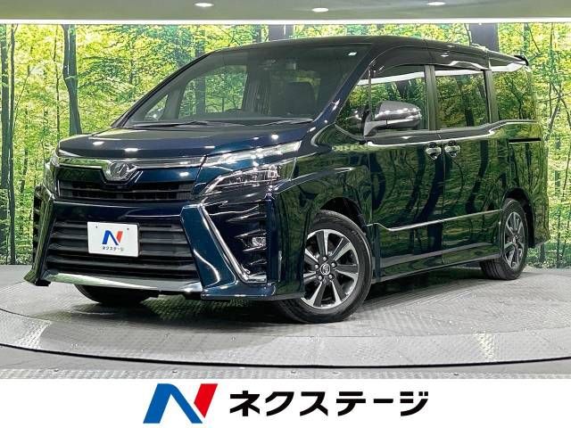 TOYOTA VOXY 2018