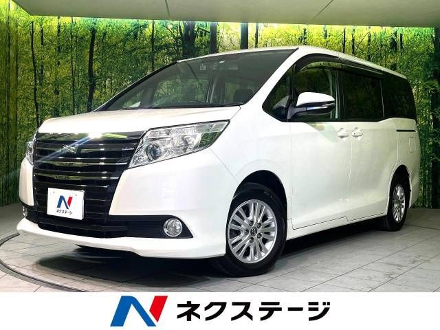 TOYOTA NOAH 2015